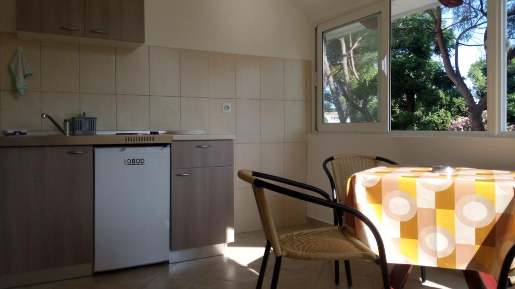 Apartmani Luka แฮร์เซ็ก-โนวี ภายนอก รูปภาพ