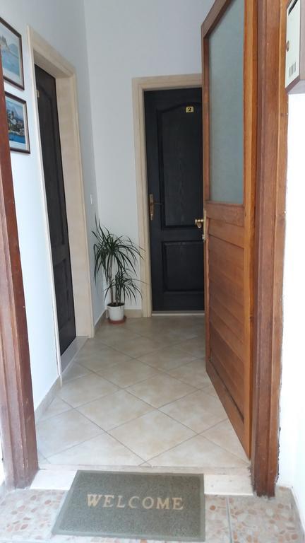 Apartmani Luka แฮร์เซ็ก-โนวี ภายนอก รูปภาพ